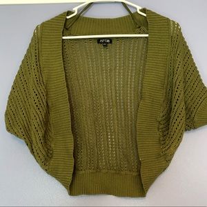 Cute olive green short cardigan